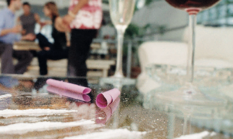 A 24 anni stroncata da un mix letale di droghe: la mamma chiede giustizia